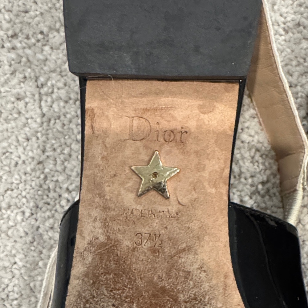 Dior J’Adior Black Patent Leather Pointed Slingback Flats with Logo Bow - Picture 6 of 8